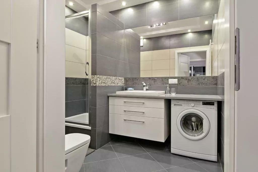 Apartmán Strict Center Towarowa Poznaň Exteriér fotografie